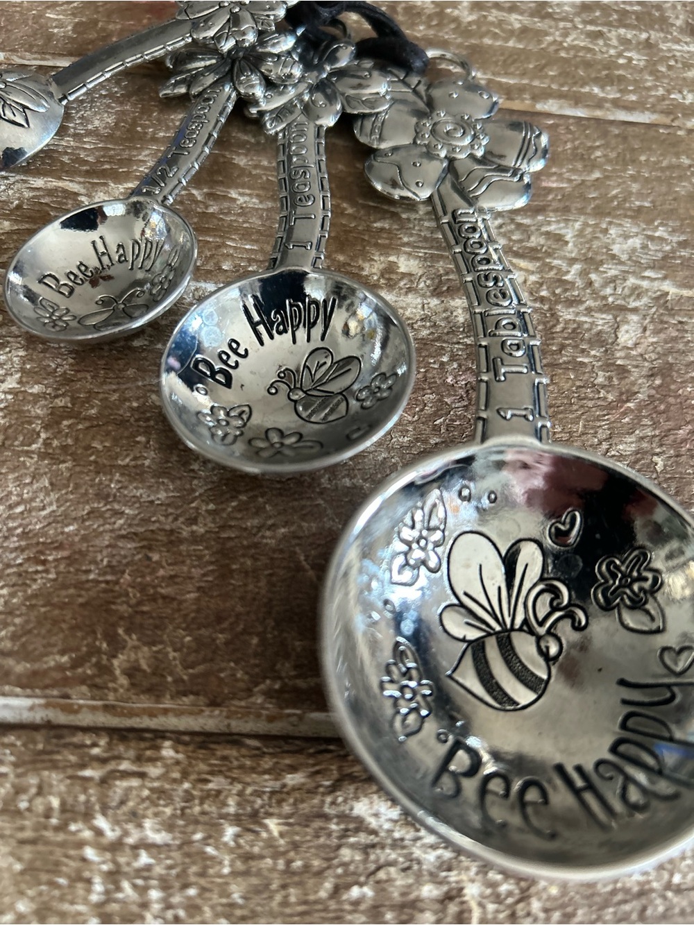 Ganz Bee Happy Silver Measuring Spoon Set
